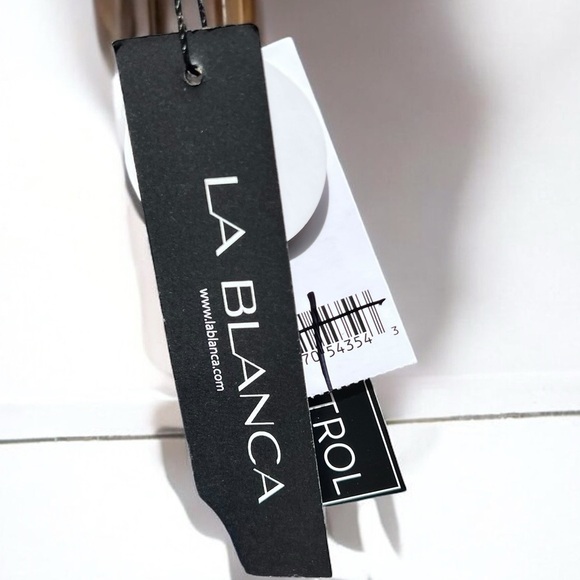 🌻NEW w.tags La Blanca Island Goddess Asymmetrical Twist Surplice Swimsuit 12 - Picture 9 of 11